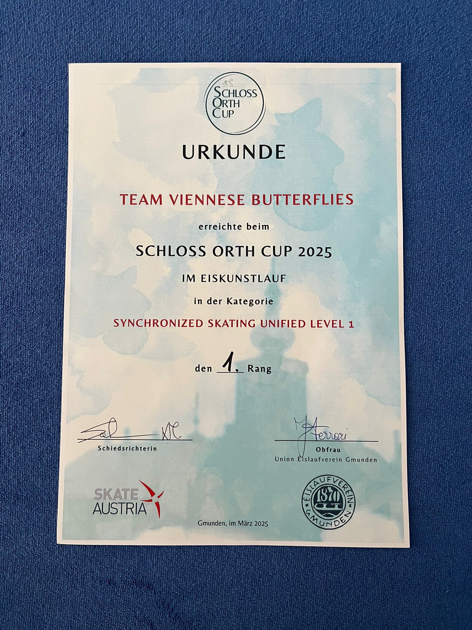 schloss_orth_cup